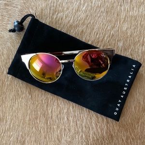 QUAY Australia gold reflective sunnies!